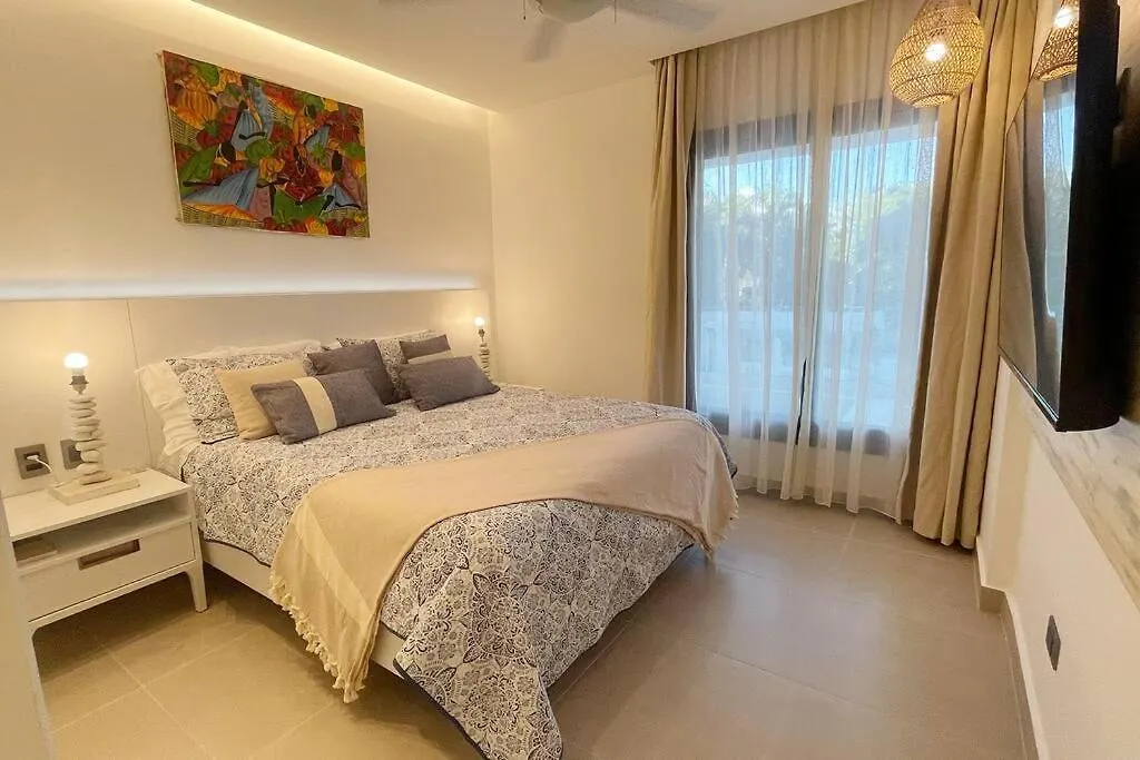 Tropical Deluxe 2 Bedroom Unit With Jacuzzi Punta Cana Dominikai Köztársaság